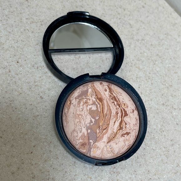 Laura Geller Makeup Laura Geller Color Correcting Foundation Poshmark